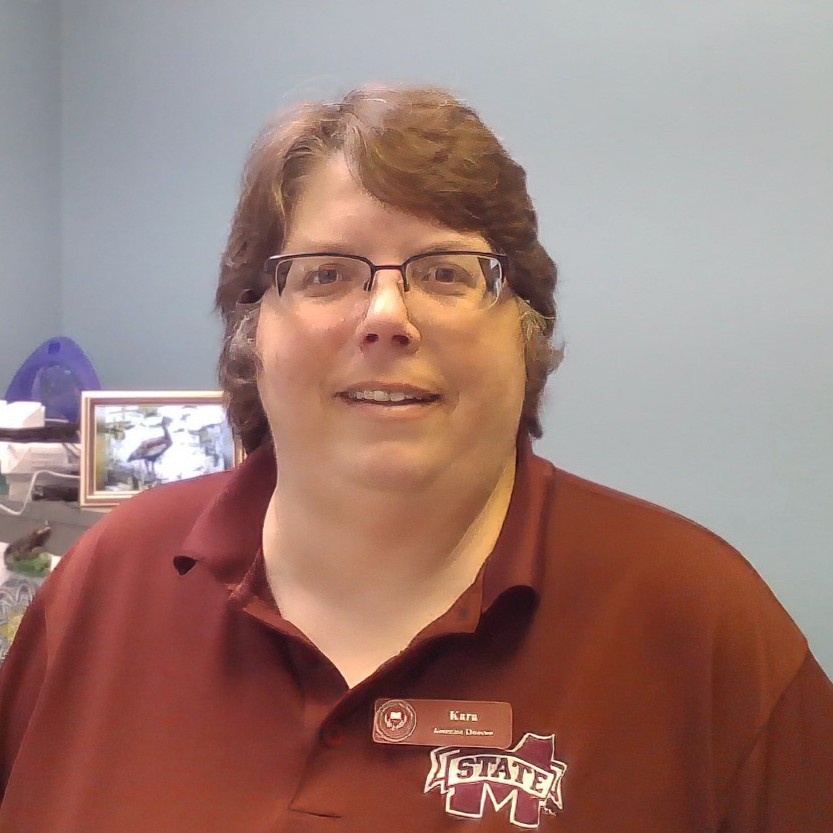 Headshot of Kara Roberts.