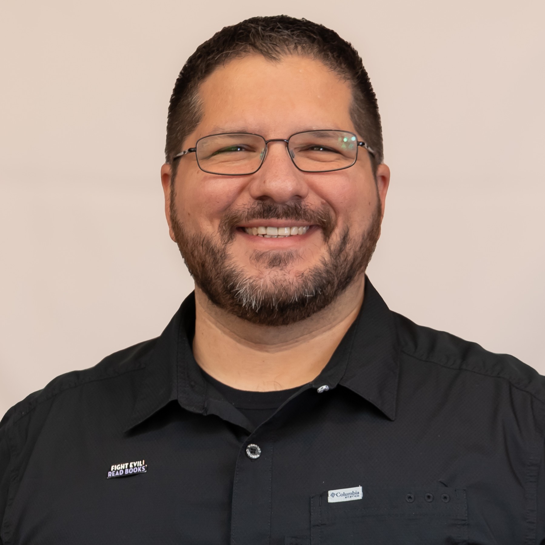 Headshot of Phillip Carter.